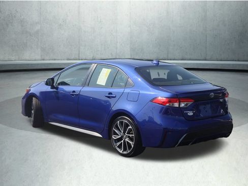 Used 2020 Toyota Corolla SE w/ SE Premium Package FWD image 15
