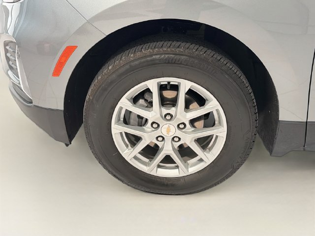 Used 2023 Chevrolet Equinox LT AWD/4WD image 26