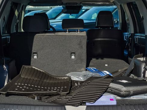 New 2026 Hyundai Santa Fe SE image 29