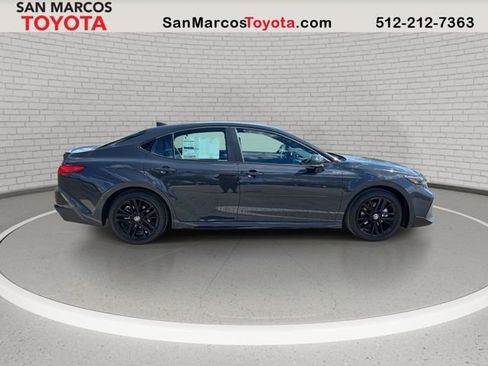 New 2026 Toyota Camry SE image 4