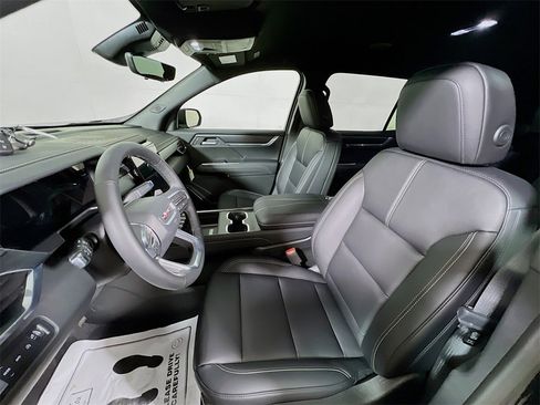 New 2026 GMC Acadia Elevation image 17