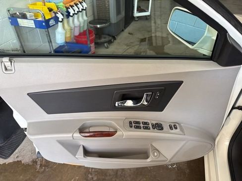 Used 2006 Cadillac CTS 3.6 w/ 3.6L V6 Luxury Package image 8