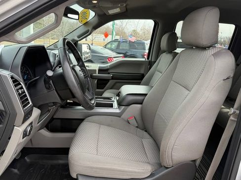 Used 2016 Ford F150 XLT w/ Equipment Group 302A Luxury image 6