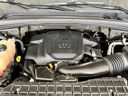 Certified 2023 Jeep Grand Cherokee L Overland AWD/4WD image 24