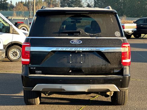 Used 2020 Ford Expedition XLT w/ Equipment Group 202A image 5