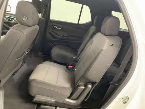 Used 2023 Chevrolet Traverse LT AWD/4WD image 19