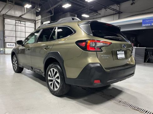 Used 2024 Subaru Outback Premium w/ Popular Package #1A AWD/4WD image 7