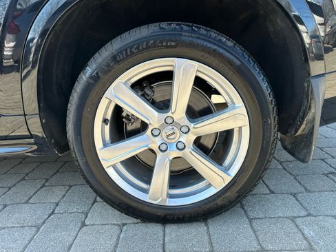 Used 2024 Volvo XC90 B5 Core w/ Climate Package AWD/4WD image 27