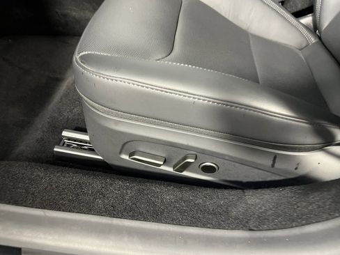 Used 2025 Tesla Model 3 Long Range image 25