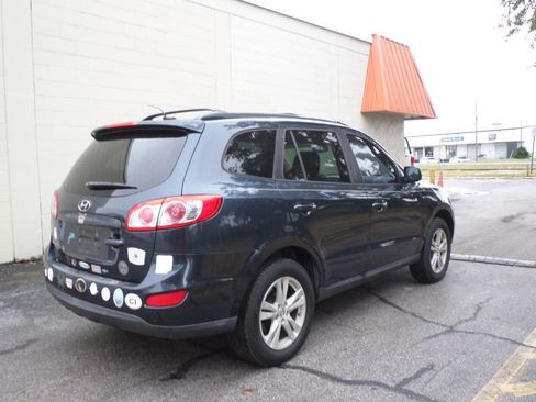 Used 2012 Hyundai Santa Fe SE image 6