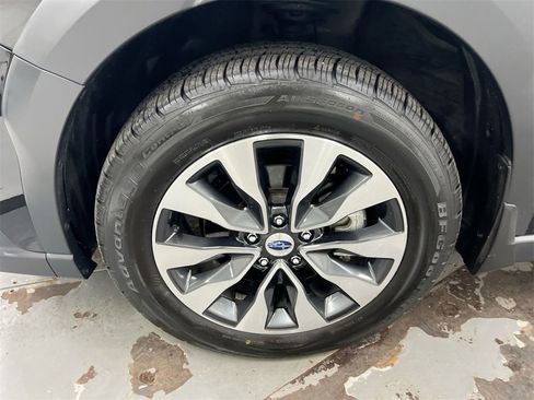 Used 2023 Subaru Outback Limited XT w/ Popular Package #2 image 26