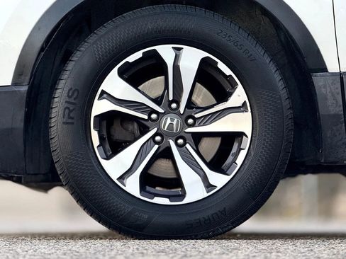 Used 2018 Honda CR-V LX image 28