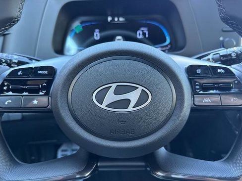 New 2025 Hyundai Elantra Sport image 19