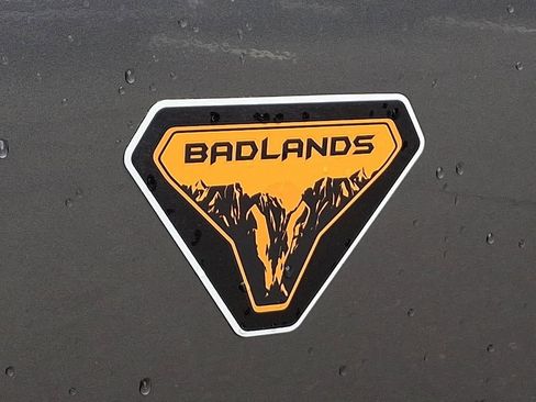 Certified 2025 Ford Bronco Sport Badlands AWD/4WD image 31