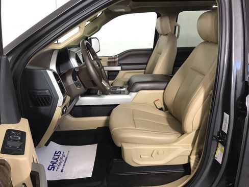 Used 2020 Ford F150 Lariat w/ Equipment Group 502A Luxury image 30