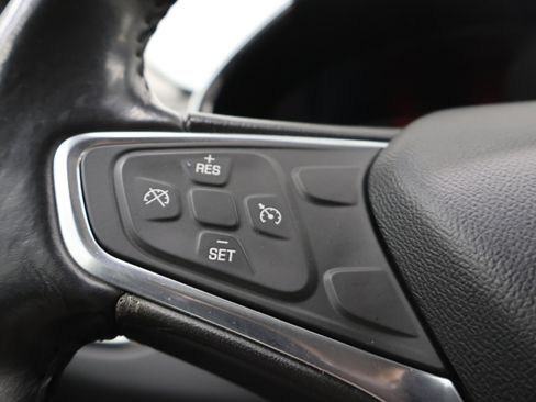 Used 2018 Chevrolet Equinox Premier AWD/4WD image 15