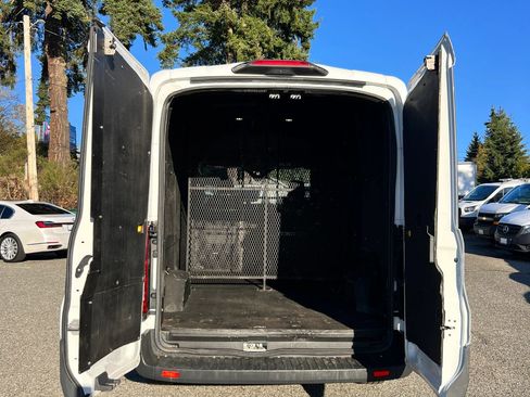 Used 2018 Ford Transit 250 Medium Roof w/Sliding Side Doo image 16