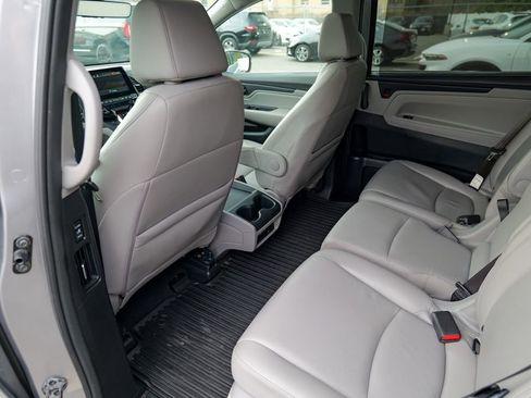 Used 2023 Honda Odyssey EX-L image 26