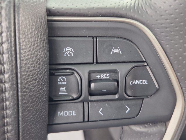 Used 2026 Toyota 4Runner TRD Off-Road Premium AWD/4WD image 23
