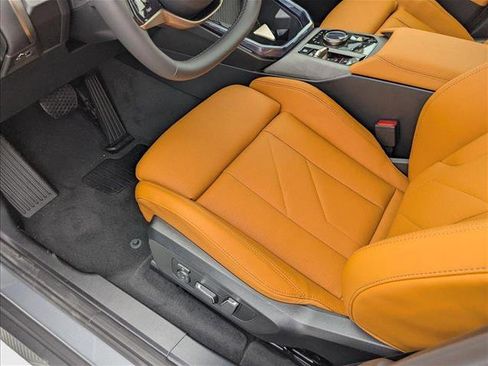 Certified 2025 BMW X3 xDrive30i w/ Convenience Package image 4