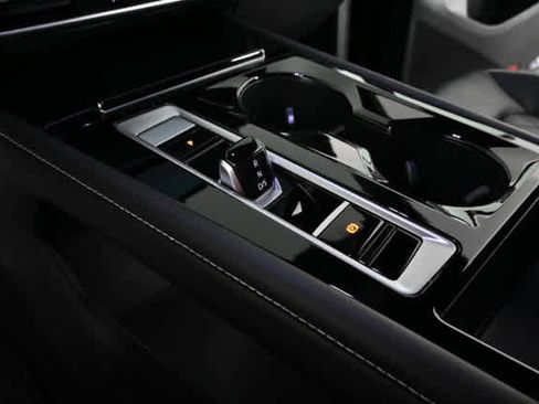 Used 2024 Volkswagen Atlas Cross Sport SEL Premium R-Line AWD/4WD image 30