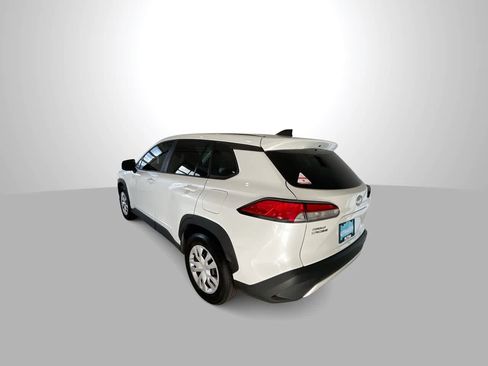 Used 2024 Toyota Corolla Cross L AWD/4WD image 6