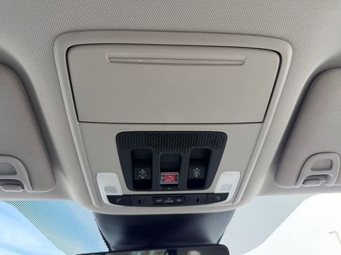 New 2026 Honda Pilot Touring image 43