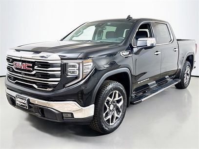 New 2025 GMC Sierra 1500 SLT