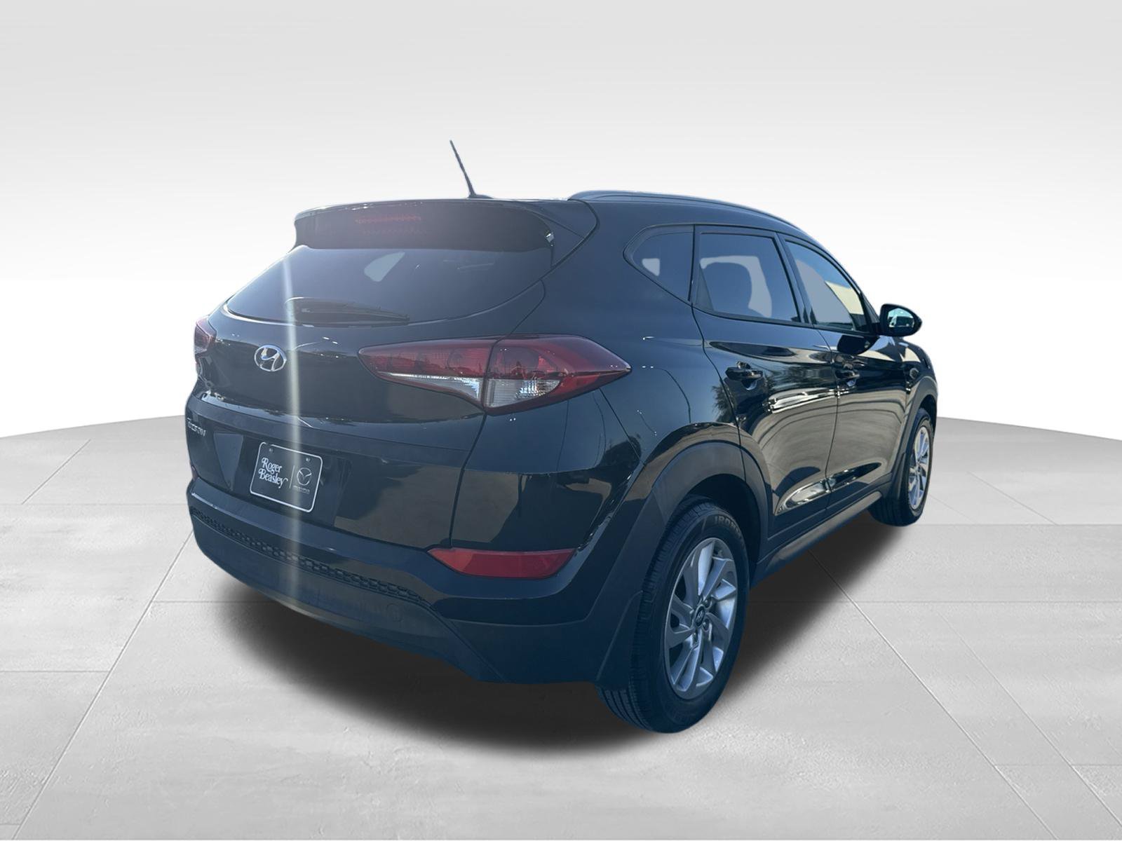 Used 2016 Hyundai Tucson SE w/ Option Group 02 FWD image 5