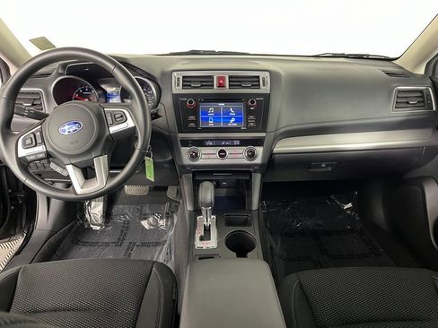 Used 2017 Subaru Outback 2.5i image 18