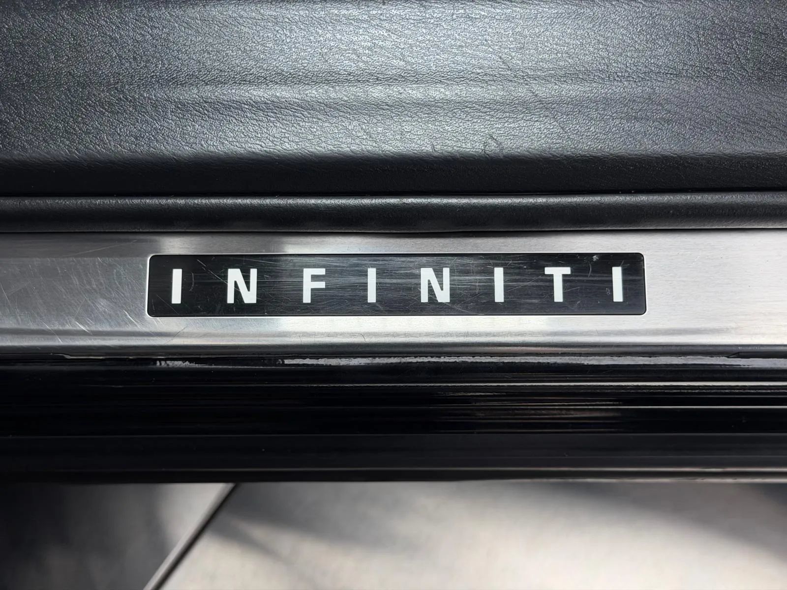 Used 2013 INFINITI JX35 FWD w/ Premium Pkg image 32