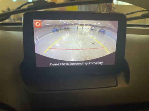 Used 2020 Toyota Yaris XLE FWD image 25
