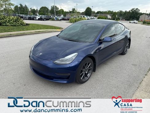 Used 2022 Tesla Model 3 Long Range AWD/4WD image 1