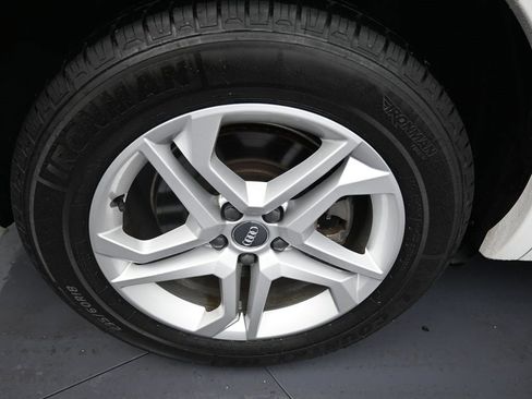 Used 2019 Audi Q5 2.0T Premium image 36