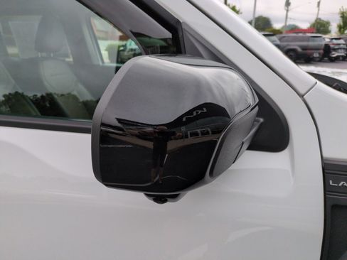 Used 2025 Ford Maverick Lariat AWD/4WD image 30
