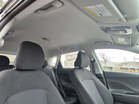 New 2026 Hyundai Kona SE image 11