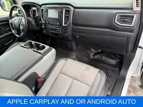 Used 2019 Nissan Titan S AWD/4WD image 17