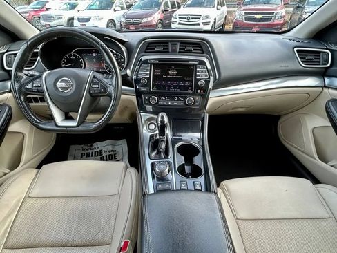 Used 2020 Nissan Maxima 3.5 SV w/ Floor Mat Group FWD image 17