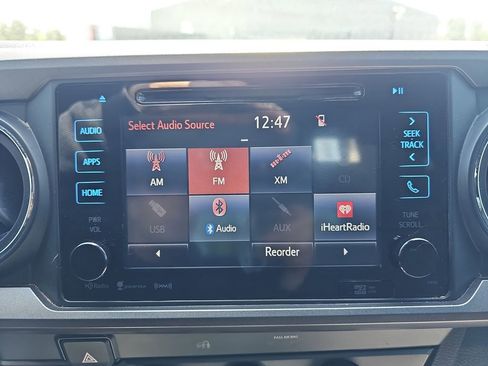 Used 2019 Toyota Tacoma TRD Off-Road image 24