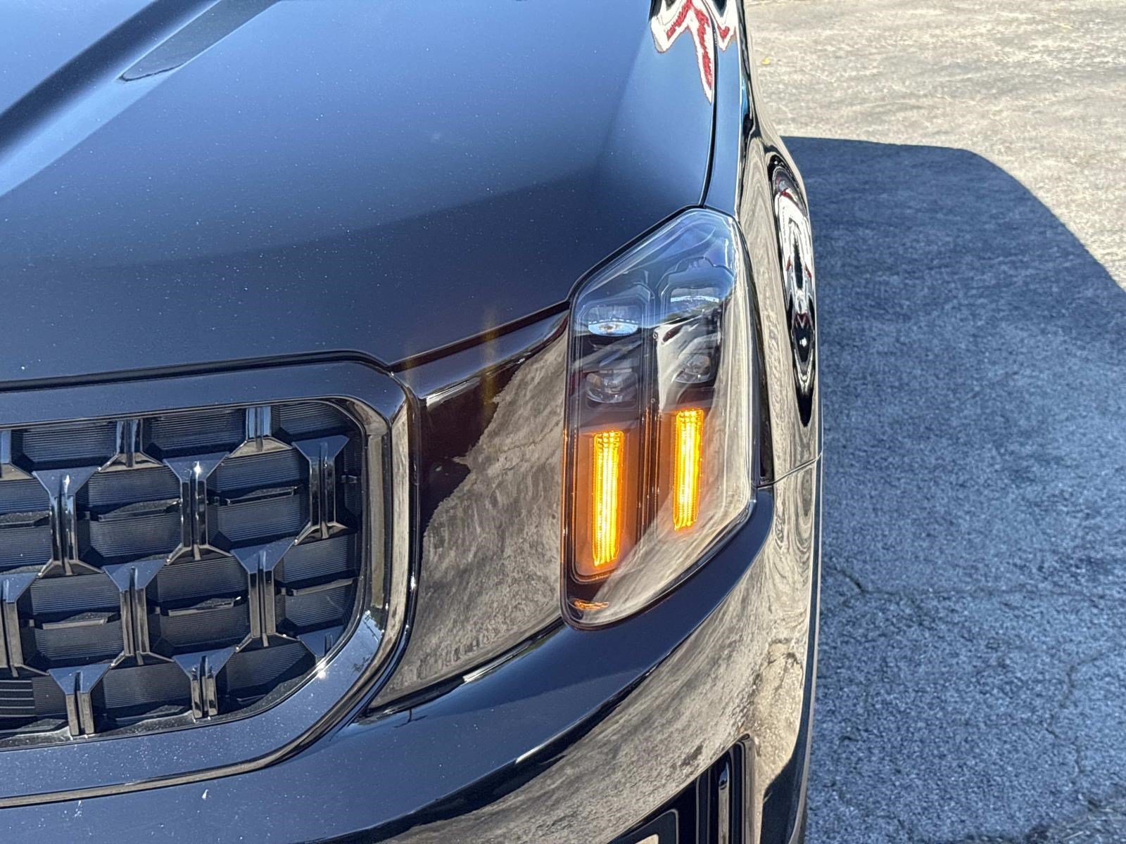 Used 2024 Kia Telluride EX X-Line AWD/4WD image 10