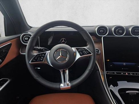 Certified 2026 Mercedes-Benz GLC 300 image 16