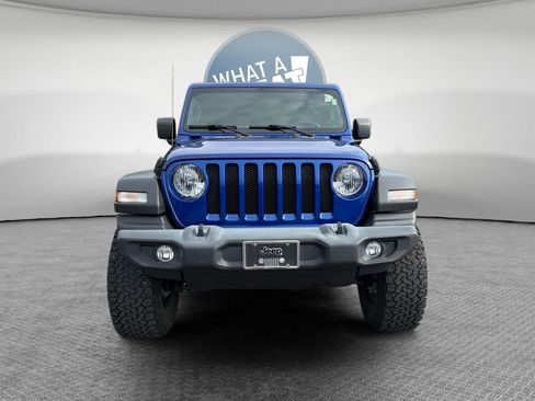 Used 2019 Jeep Wrangler Sport AWD/4WD image 9