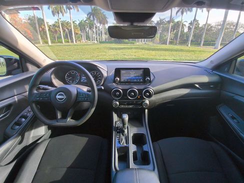 Used 2024 Nissan Sentra S FWD image 16
