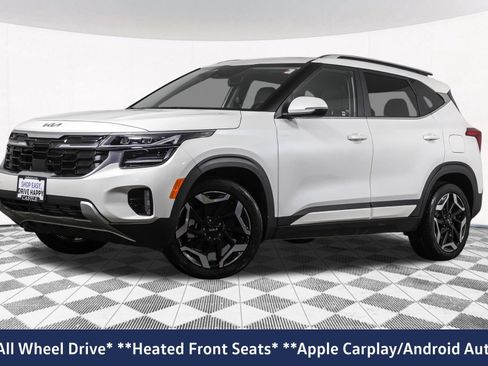 Used 2025 Kia Seltos SX w/ SX Sunroof Package image 2