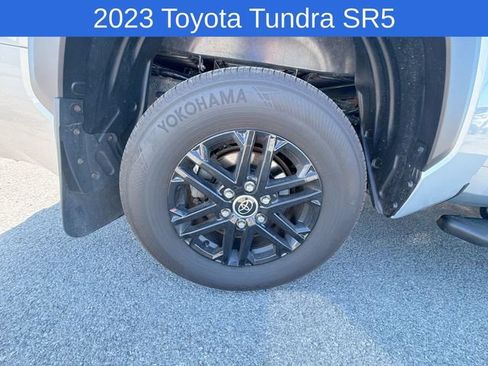 Used 2023 Toyota Tundra SR5 w/ SR5 Convenience Package AWD/4WD image 9