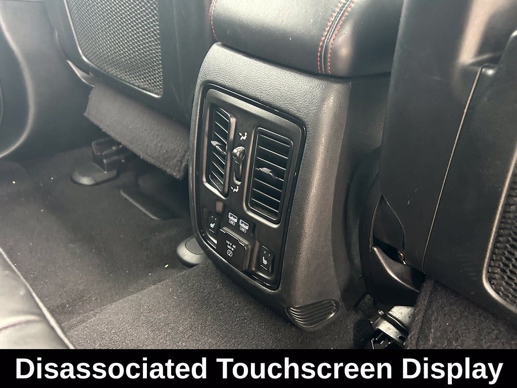 Used 2024 Dodge Durango GT RWD image 32