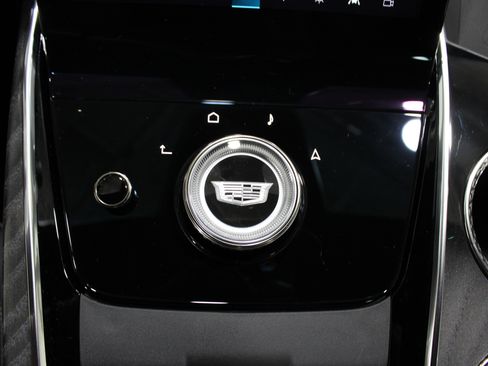 New 2025 Cadillac Escalade IQ Luxury 2 image 26