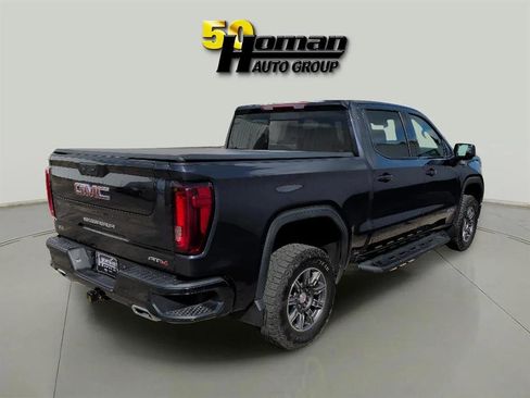 Used 2024 GMC Sierra 1500 AT4 w/ AT4 Preferred Package image 5