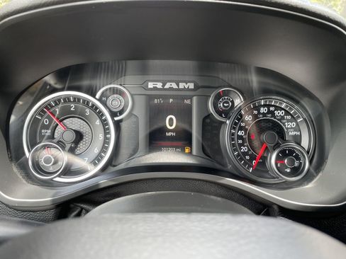 Used 2020 RAM 1500 Lone Star RWD image 20