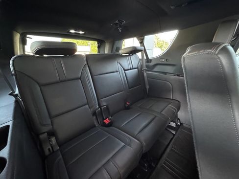Used 2024 Chevrolet Suburban RST w/ Luxury Package AWD/4WD image 27
